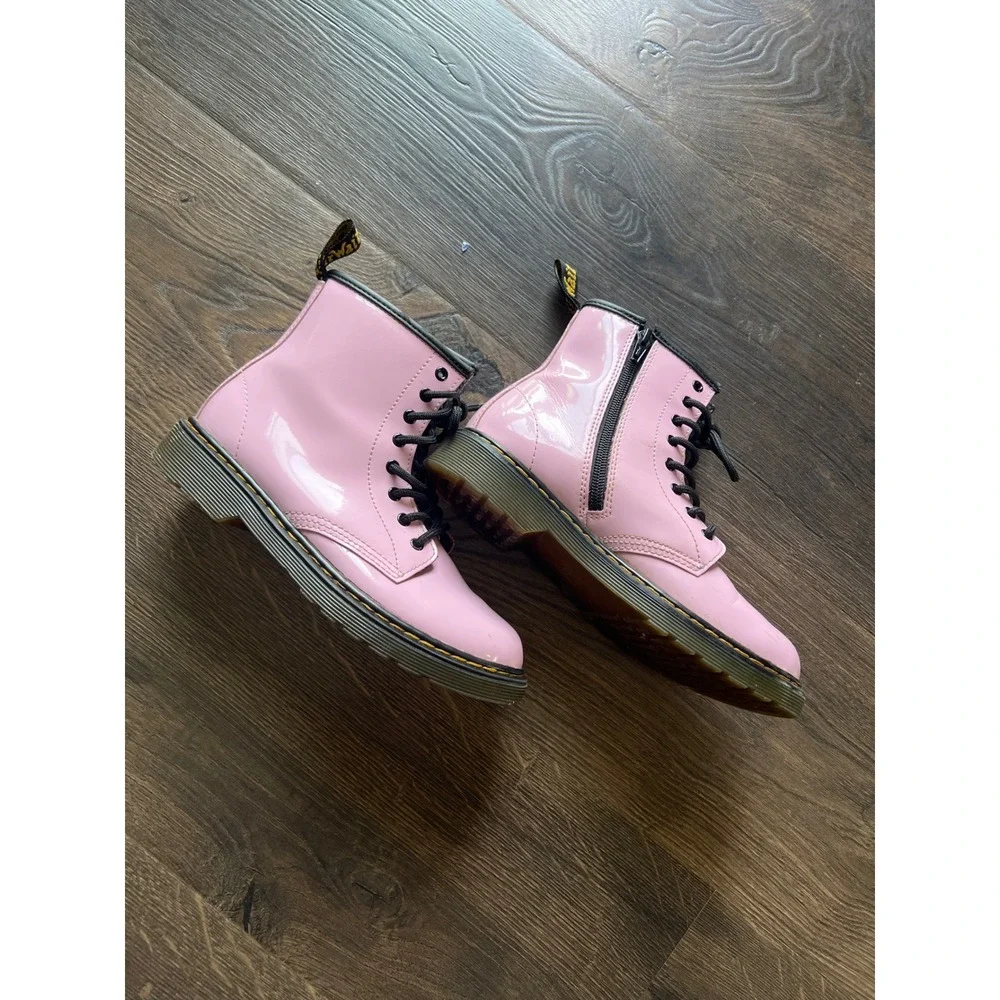 Dr. Martens 1460 J Pink Patent Leather Ankle‎ Boots Kids Girls US 4 UK 3